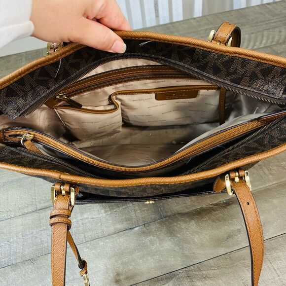 Michael Kors Preloved Jet Set Travel Large Tote Brown Size Large - Picture 10 of 11